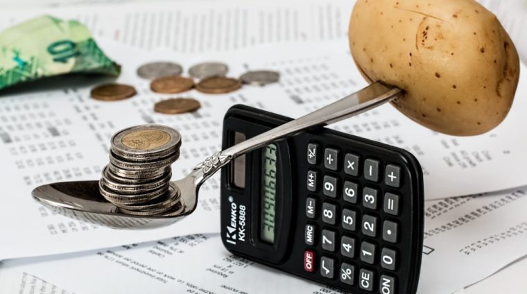 balance-money-market-business-shopping-brand-1061452-pxhere.com_-1024x683