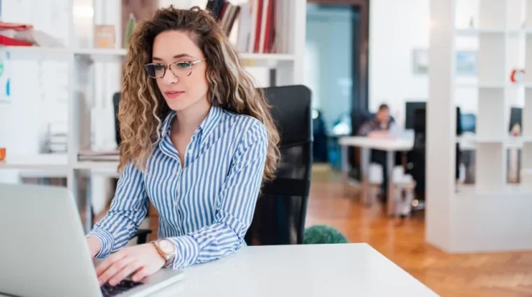 competences-secretaire-1024x541