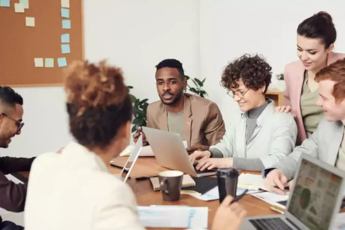 Meilleures Pratiques de Gestion Commerciale pour Construire une Équipe de Vente de Classe Mondiale