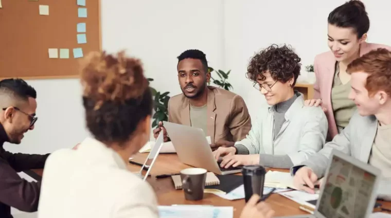 Meilleures Pratiques de Gestion Commerciale pour Construire une Équipe de Vente de Classe Mondiale